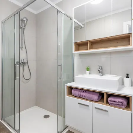 Lovely In With Wi-fi