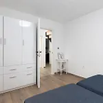 4 Bedroom Lovely In Cernik (Primorje-Gorski Kotar)